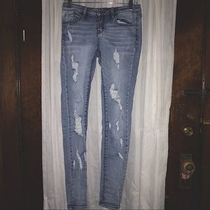 kancan ripped skinny jeans 👖